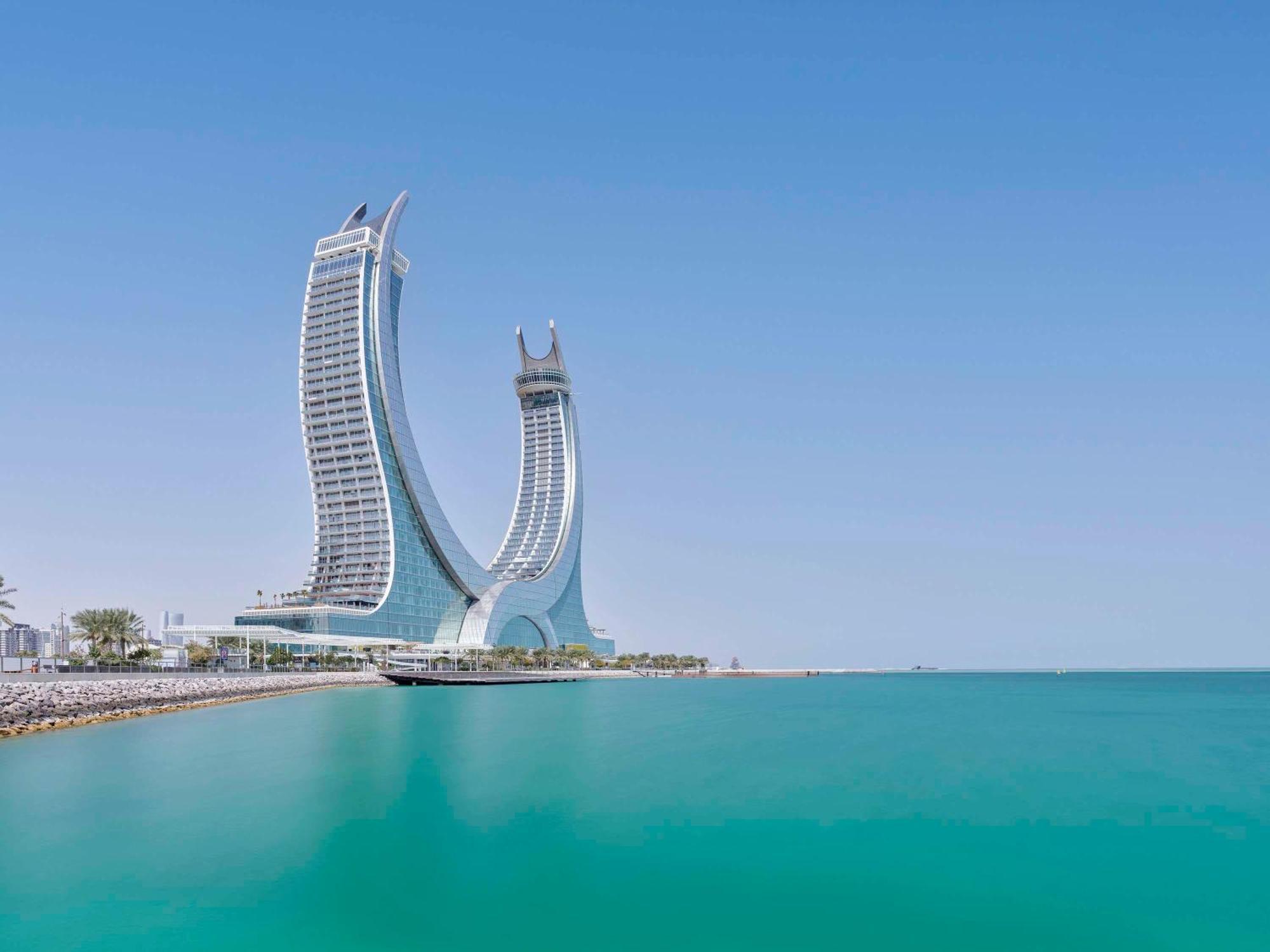 Fairmont Doha Hotel Exterior photo